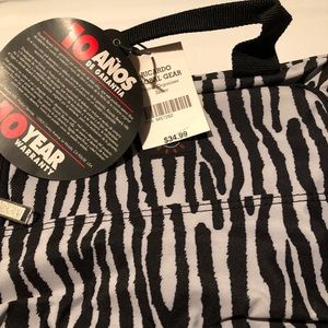 Ricardo Brand new travel organizer